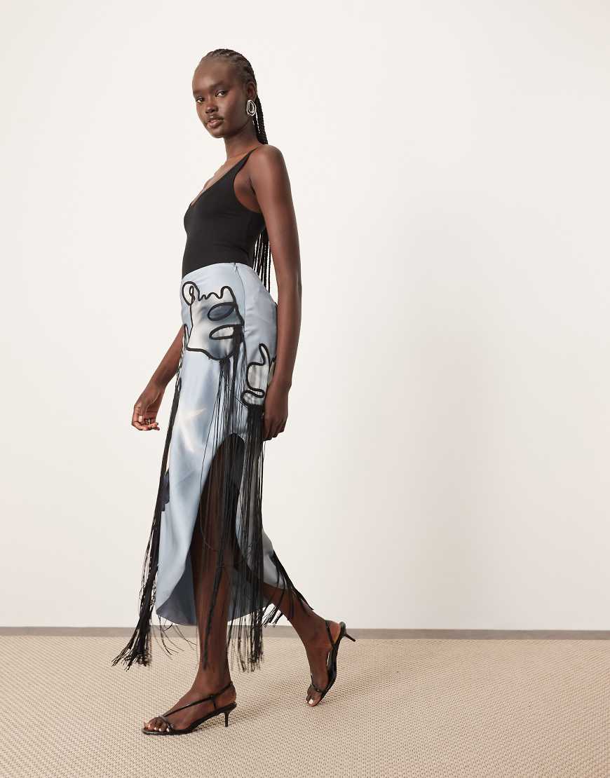 ARRANGE - Asymmetrischer Midirock mit linienförmigen Fransen und Blumenprint-Bunt von ARRANGE