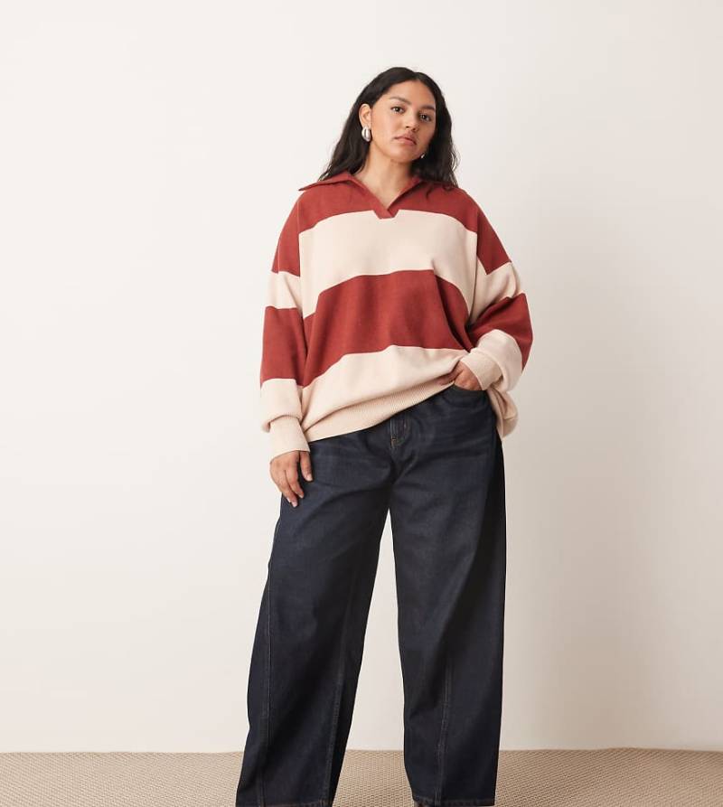 ARRANGE Curve - Franklyn - Barrel Leg Jeans in Indigo mit Nahtdetail-Marineblau von ARRANGE