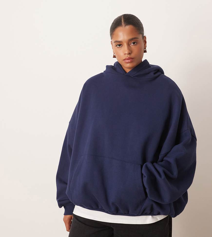 ARRANGE Curve - Hochwertiger, schwerer Oversize-Kapuzenpullover in Marineblau von ARRANGE