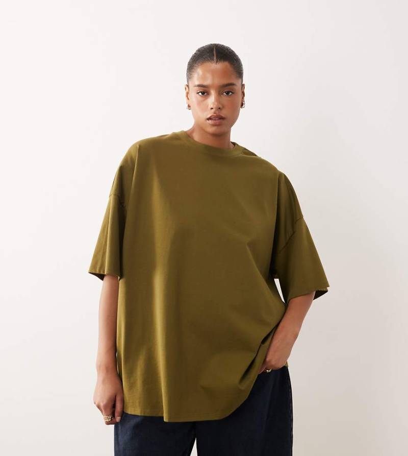 ARRANGE Curve - Hochwertiges, schweres Oversize-T-Shirt in Khaki-Grün von ARRANGE