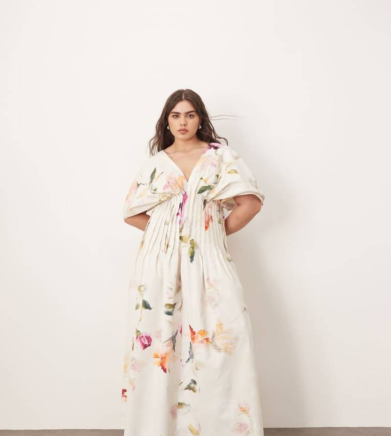 ARRANGE Curve - Maxikleid mit geraffter Taille, Faltendetail und Blumenmuster-Bunt ARRANGE Curve - Maxikleid mit geraffter Taille, Faltendetail und Blumenmuster-Bunt von ARRANGE