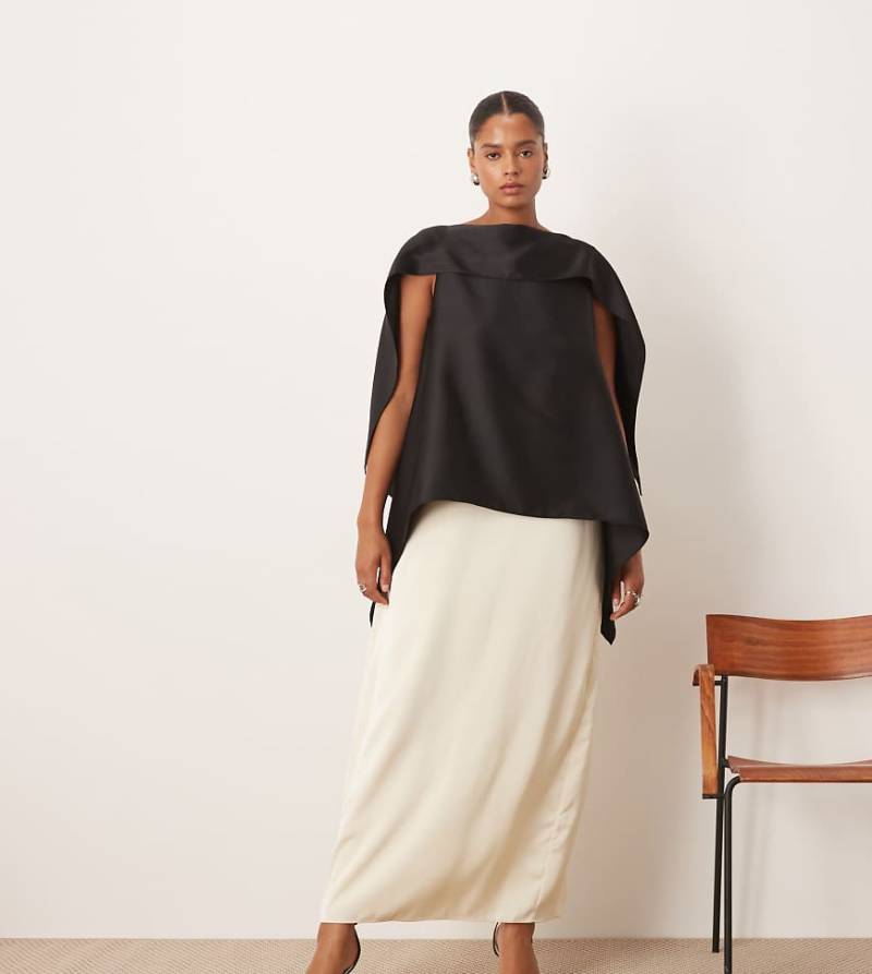 ARRANGE Curve - Midikleid mit eckigem Schalausschnitt, Colourblock-Design in Schwarz und Weiß und geradem Schnitt-Bunt von ARRANGE