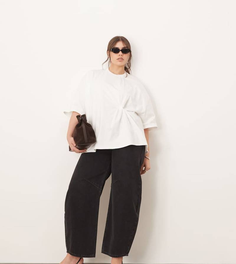 ARRANGE Curve - Oversize-T-Shirt aus Jersey in Weiß mit Knotendetail ARRANGE Curve - Oversize-T-Shirt aus Jersey in Weiß mit Knotendetail von ARRANGE