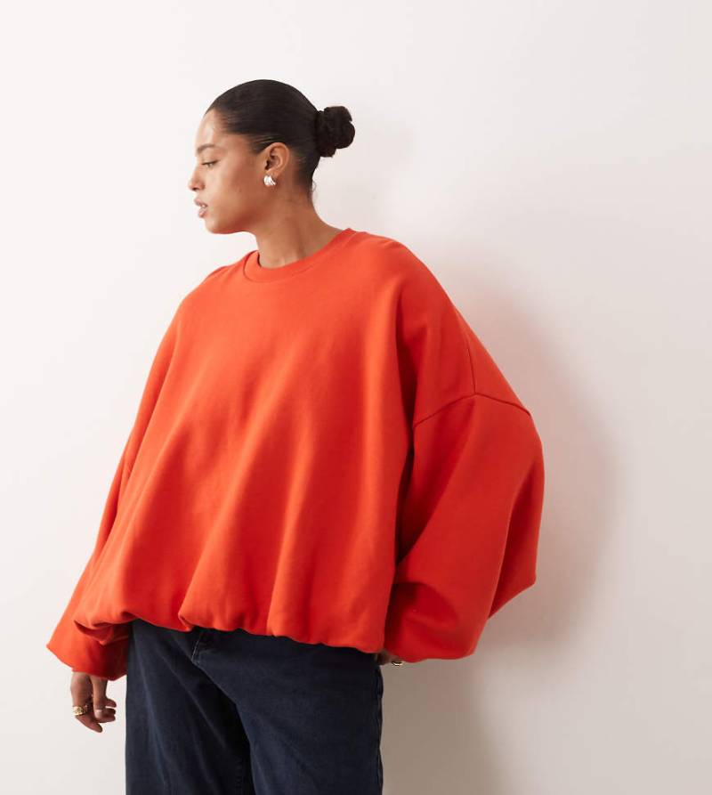 ARRANGE Curve - Sweatshirt in Rot mit Ballonsaum ARRANGE Curve - Sweatshirt in Rot mit Ballonsaum von ARRANGE