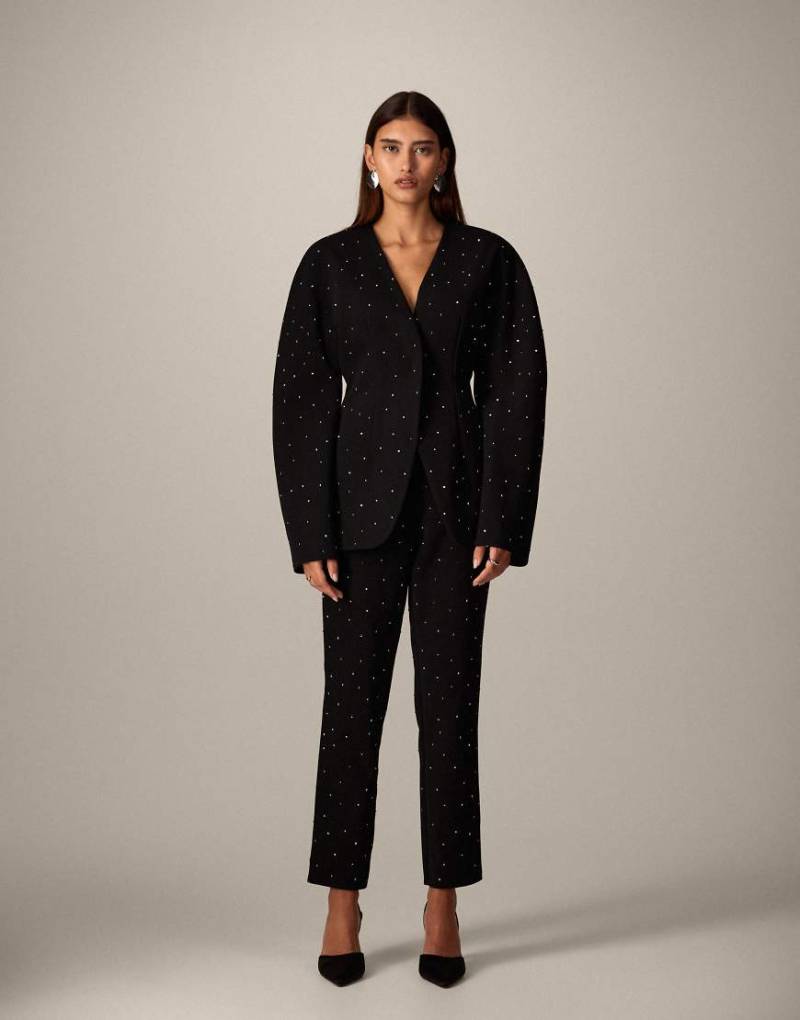 ARRANGE - Elegante Hose in Schwarz mit schmalem Bein und Strassverzierung, Kombiteil ARRANGE - Elegante Hose in Schwarz mit schmalem Bein und Strassverzierung, Kombiteil von ARRANGE