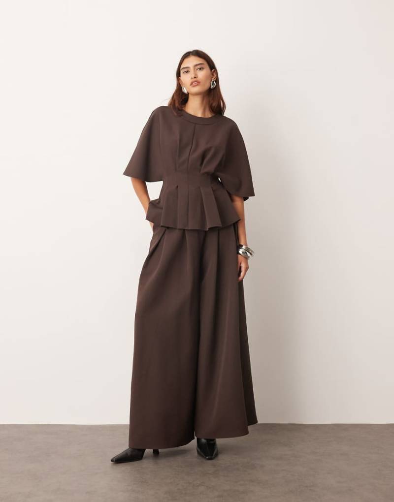 ARRANGE - Elegante Hose in dunklem Schokobraun mit weitem Bein und Falten-Design, Kombiteil-Brown von ARRANGE