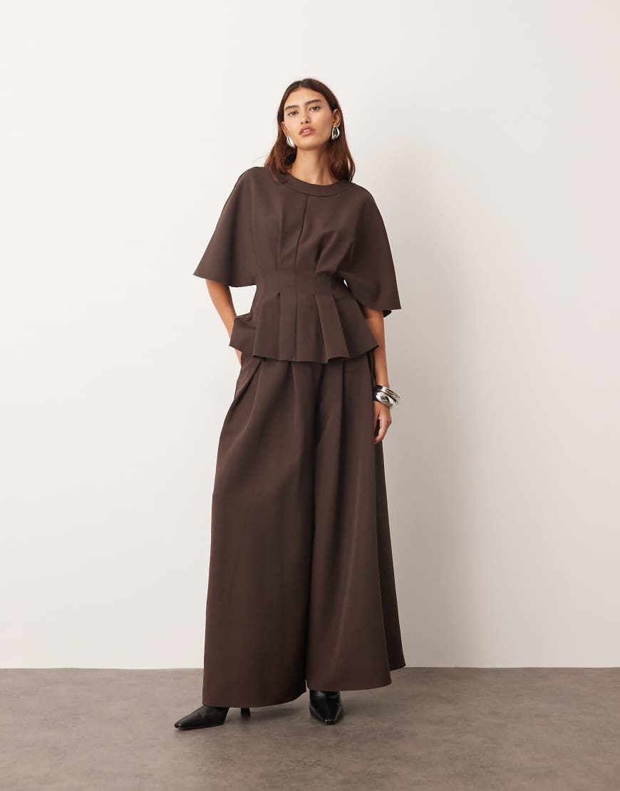 ARRANGE - Elegante Hose in dunklem Schokobraun mit weitem Bein und Falten-Design, Kombiteil-Brown ARRANGE - Elegante Hose in dunklem Schokobraun mit weitem Bein und Falten-Design, Kombiteil-Brown von ARRANGE