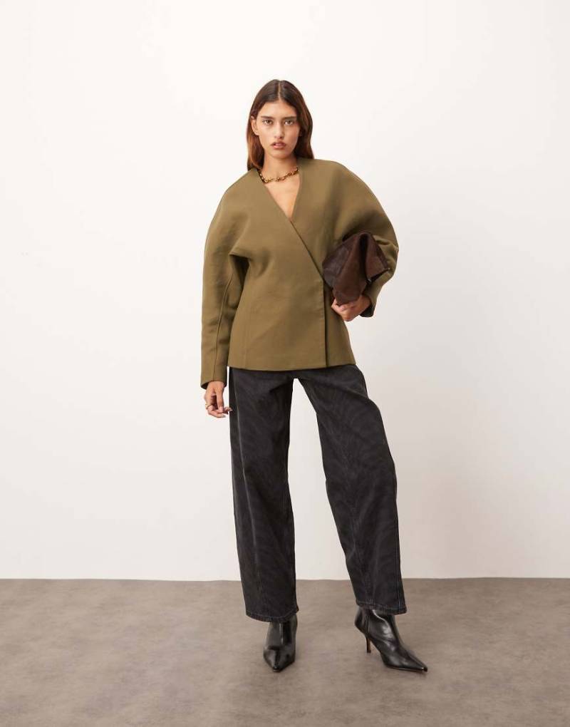 ARRANGE - Franklyn - Barrel-Jeans in Schwarz mit Ziernaht und Zebramuster von ARRANGE