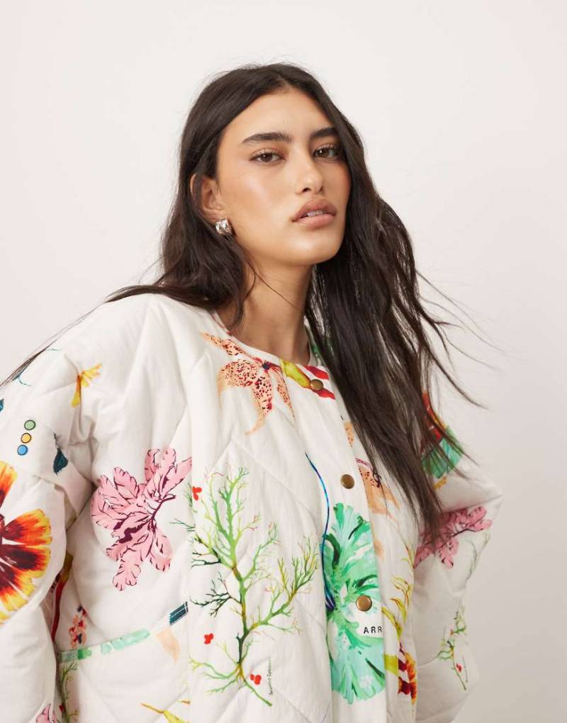 ARRANGE - Gesteppte Bomberjacke mit botanischem Blumenmuster-Bunt von ARRANGE