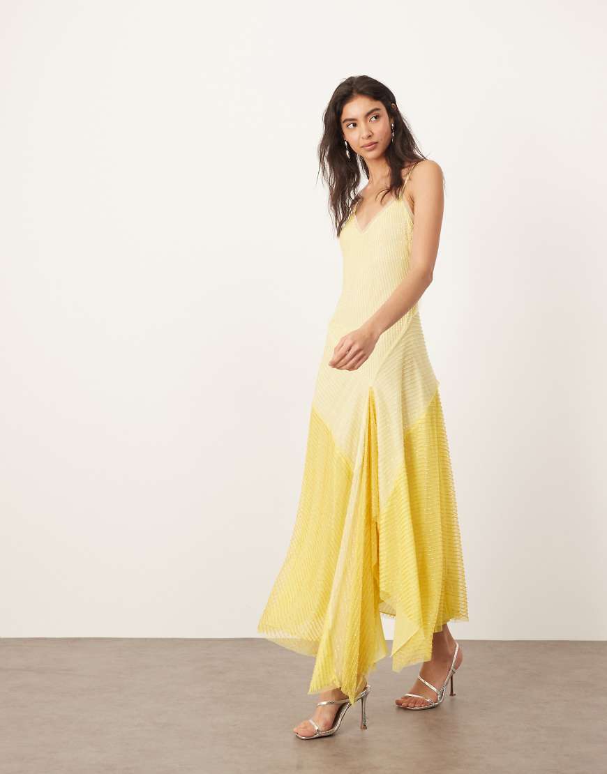 ARRANGE - Maxi-Trägerkleid in Gelb mit Farbverlauf, Zierausschnitt und Verzierung ARRANGE - Maxi-Trägerkleid in Gelb mit Farbverlauf, Zierausschnitt und Verzierung von ARRANGE