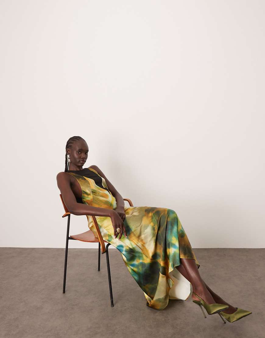 ARRANGE - Maxikleid im Schrägschnitt mit transparenten Einsätzen und Marmor-Print-Bunt von ARRANGE