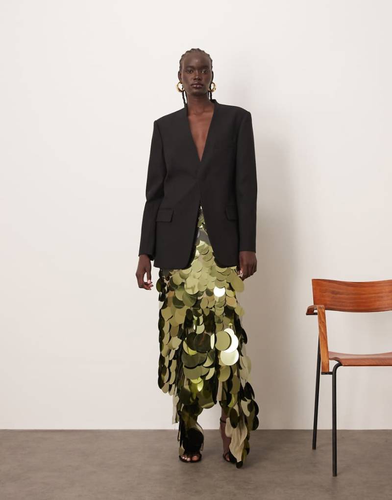 ARRANGE - Maxirock mit wellenförmigen linearen Verzierungen und eckigem Saum-Goldfarben von ARRANGE