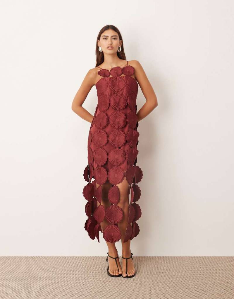 ARRANGE - Midikleid in Burgunderrot mit Fransensaum und floraler Durchbrucharbeit von ARRANGE
