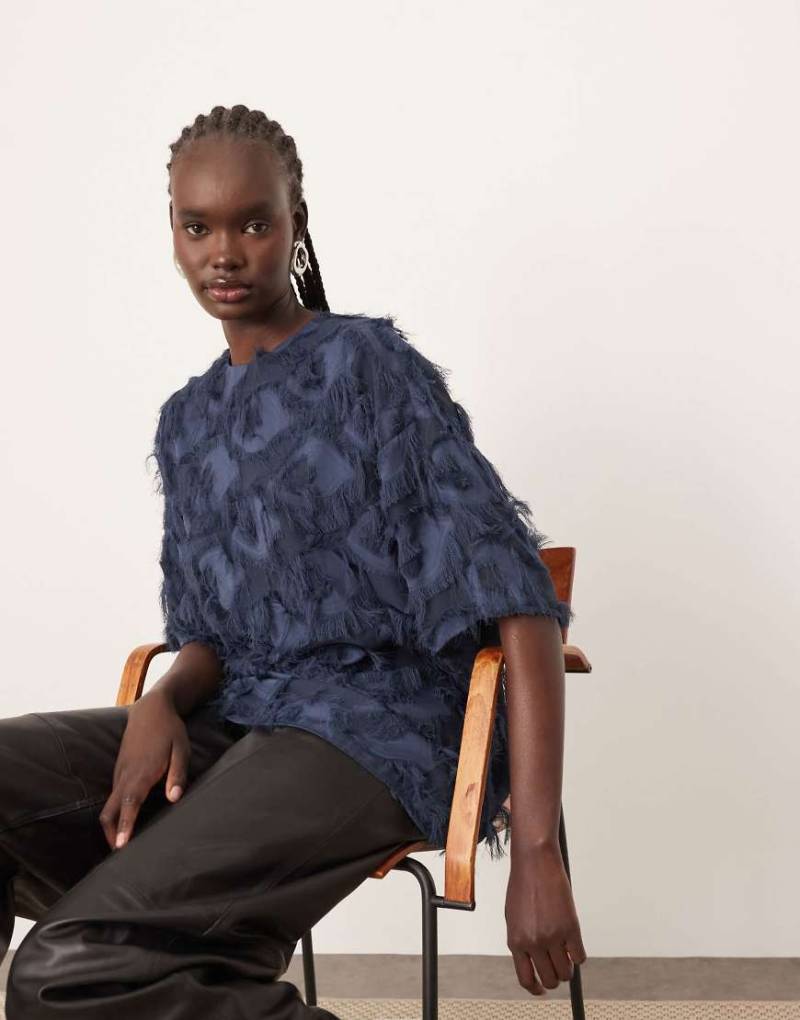ARRANGE - Strukturiertes Oversize-T-Shirt aus Webstoff in Marineblau von ARRANGE