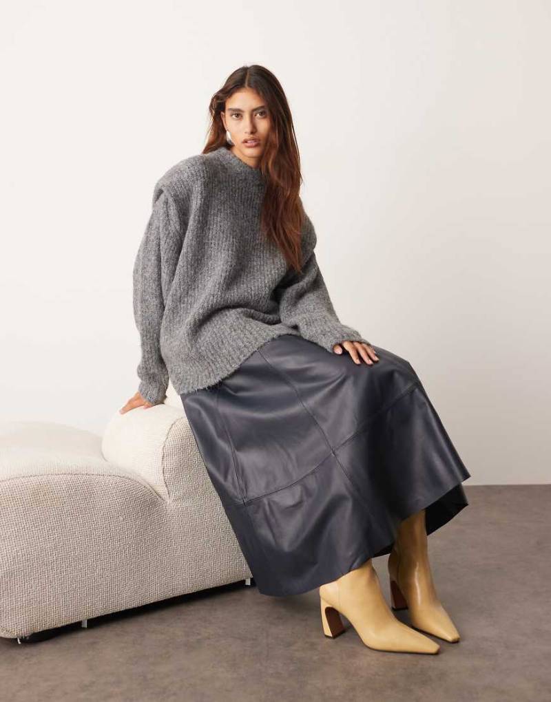 ARRANGE - Pullover mit Schulterpolster aus Rippstrick in Anthrazit-Grau von ARRANGE