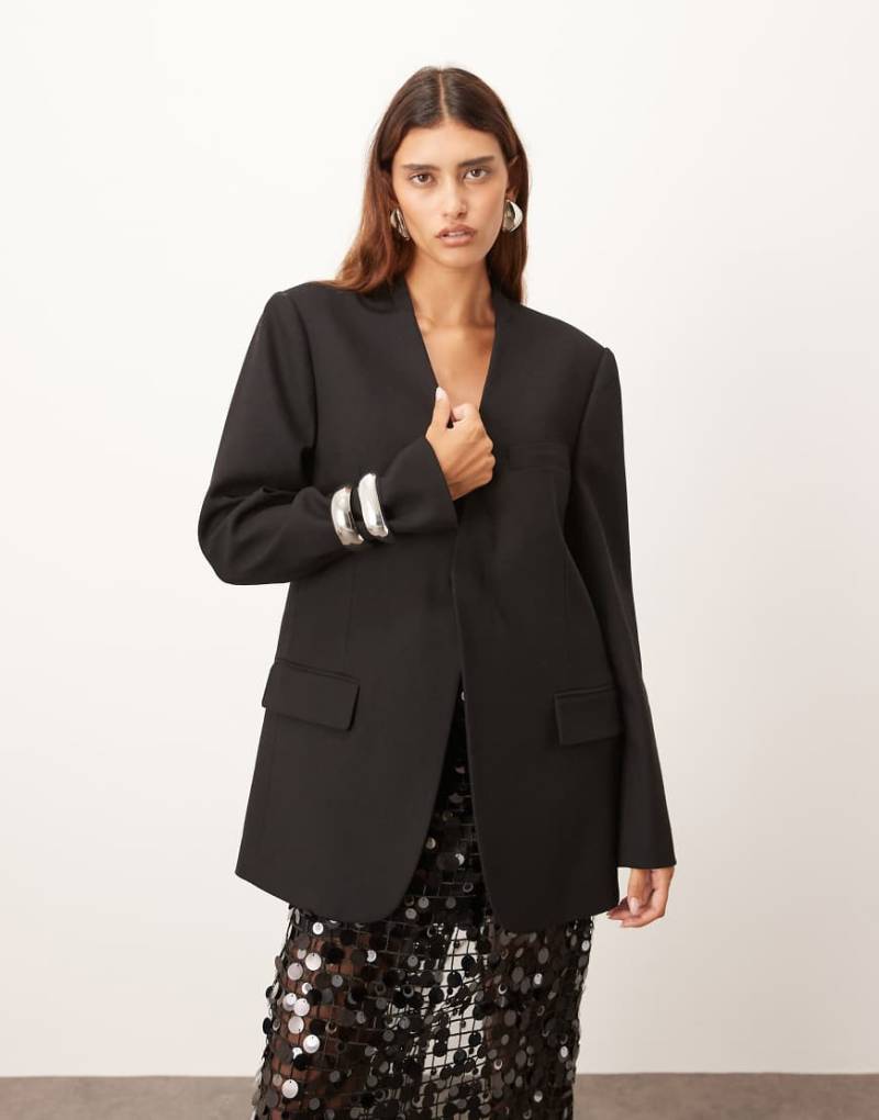 ARRANGE - Ultimate - Kragenloser Blazer in Schwarz von ARRANGE
