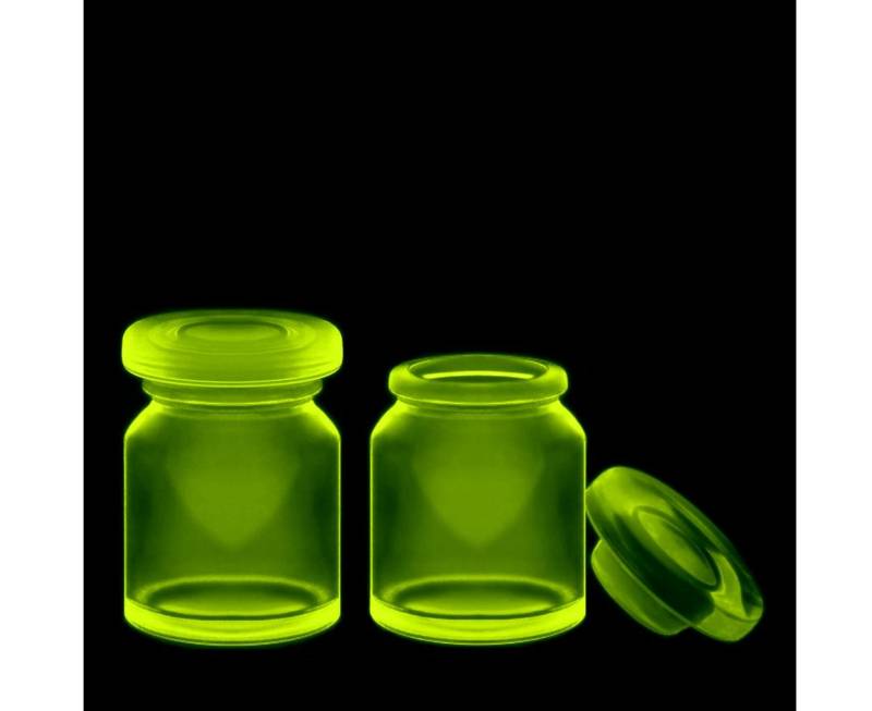 Sammler Uranglasflaschen Mit Deckeln Apothekergläser Schmuckflaschen | 2 Stück von ARTDECO1930GLASS