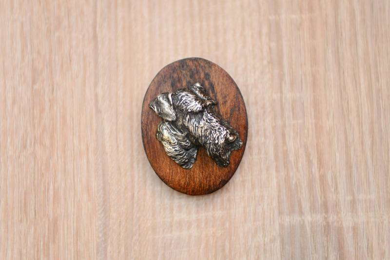 Airedale Terrier, Stegklammer Aus Holz Mit Darstellung Eines Hundes von ARTDOGshop