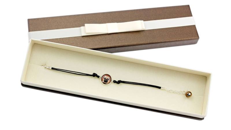 Mops, Armband Mit Kasten Für Hundeliebhaber. Foto-Schmuck. Handarbeit | Handmade von ARTDOGshop