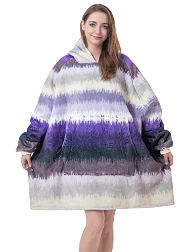 ARTHMOM Bequeme tragbare Decke Hoodie für Damen Herren Erwachsene, übergroße flauschige Fleece-Sweatershirt-Decke mit riesiger Kapuze und Tasche, lila, Einheitsgröße von ARTHMOM