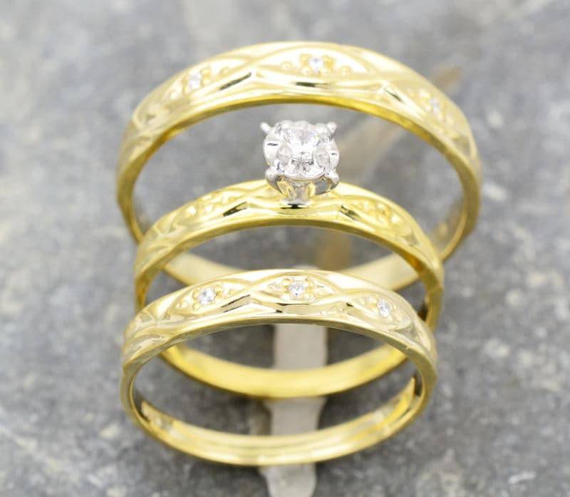 10K Gelbgold Diamant Trio Ehering Set von ARTMANJEWELRY