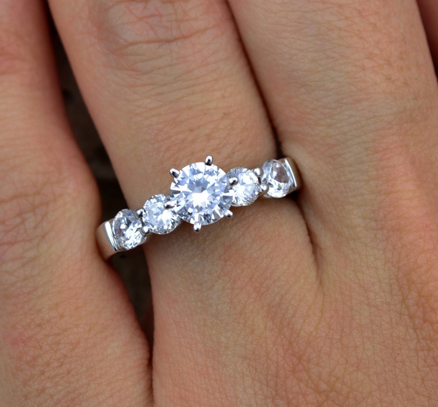 14K Gold Diamant-Verlobungsring, Brautschmuck von ARTMANJEWELRY