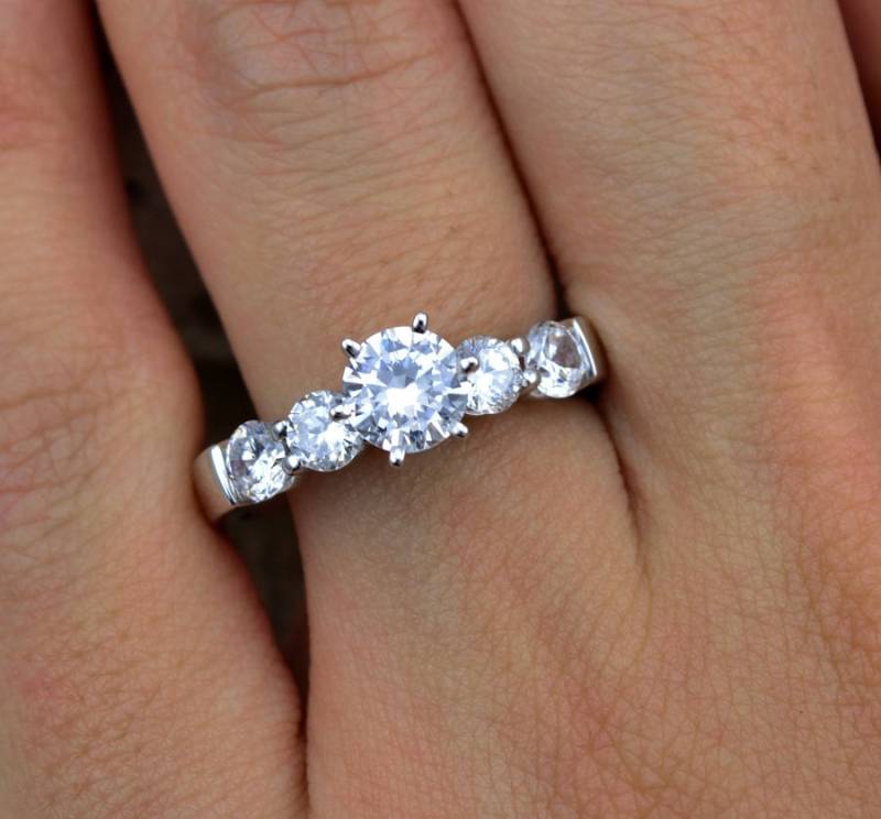 14K Gold Diamant-Verlobungsring, Brautschmuck von ARTMANJEWELRY