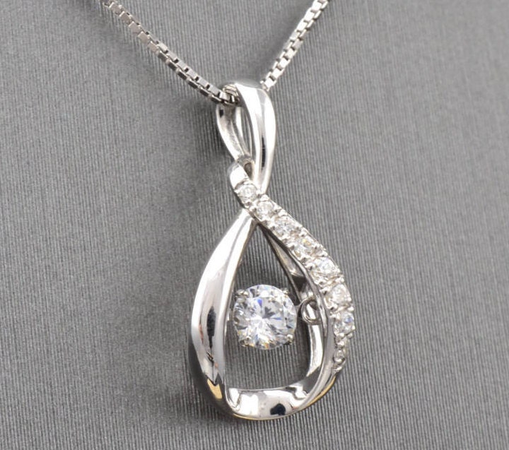 14Kt Gold/Silber Simulierte Diamant Pave Halskette von ARTMANJEWELRY