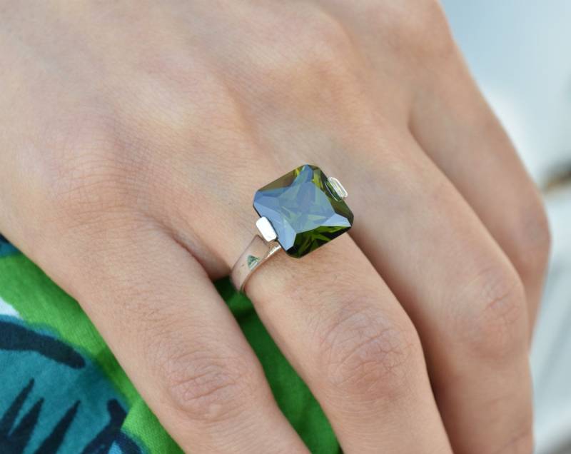 Geschenk in Zeit/Silber Ring/Simulierte Peridot Silber Ring/Peridot Ring/Urlaub Geschenk/Geschenk Des Schmucks von ARTMANJEWELRY
