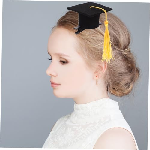ARTSEWPLY 10 Stück Teiliges Mini Doktorhut Haarspangen aus Filz mit Gelber Quaste Kleine Abschluss Haarklammern für Mädchen Dekorative Graduation Haarclips für Abschlussfeier und Party von ARTSEWPLY