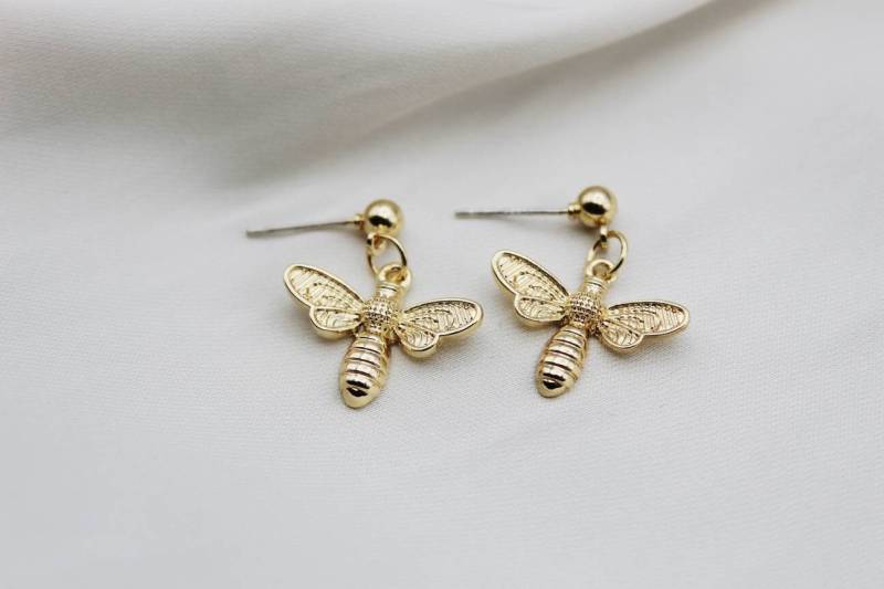 Bienen Shaped Ohrringe | Insekten Tier Style Kleine Feine Stud Statement Gold Geometrical von ARTSYBERLIN