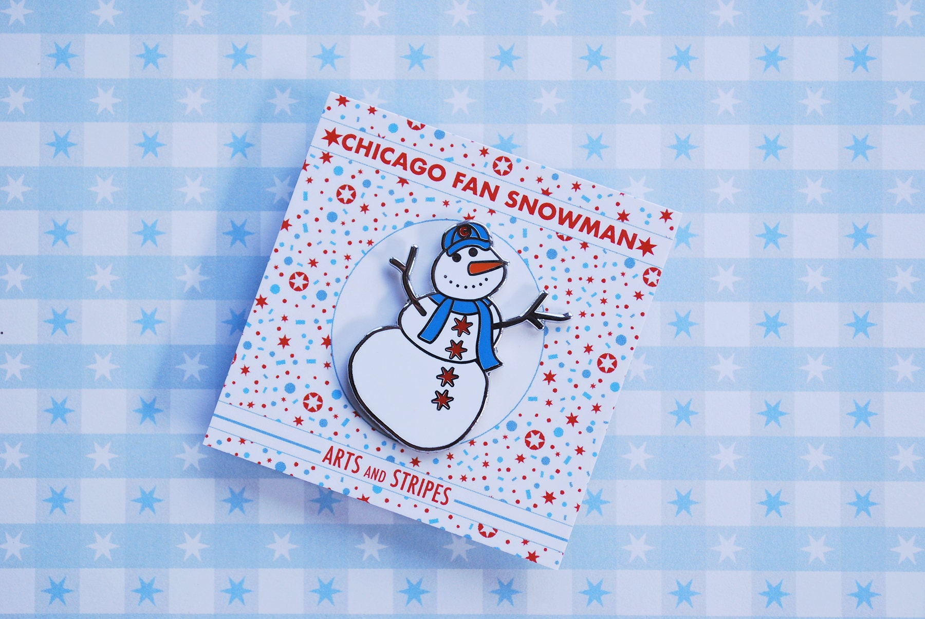 Chicago Fan Schneemann - Pin Chicago Fan Schneemann - Pin von ARTSandSTRIPES