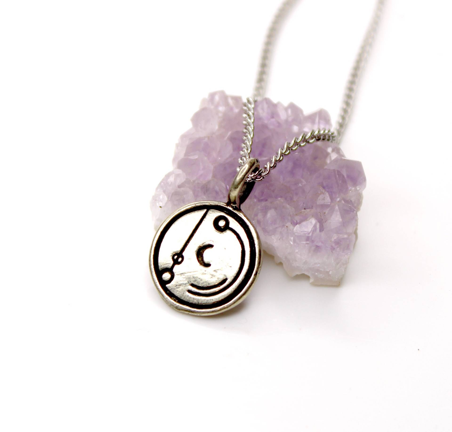 Mond Silberkette - Wohlstand Gesundheits-Symbol Doppelseitig Symbol Anhänger Mond Silberkette - Wohlstand Gesundheits-Symbol Doppelseitig Symbol Anhänger von ARTemisDesignsLLC