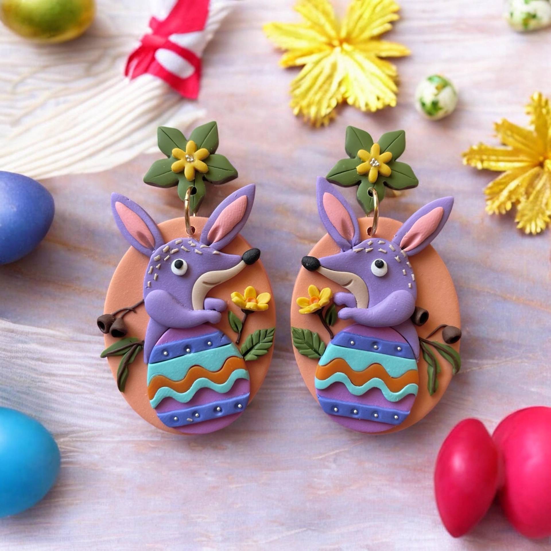 Ostern Bilby Polymer Clay Ohrringe - Handgemachter Osterschmuck, Einzigartiges Ostergeschenk von ARTsyShinyCloud