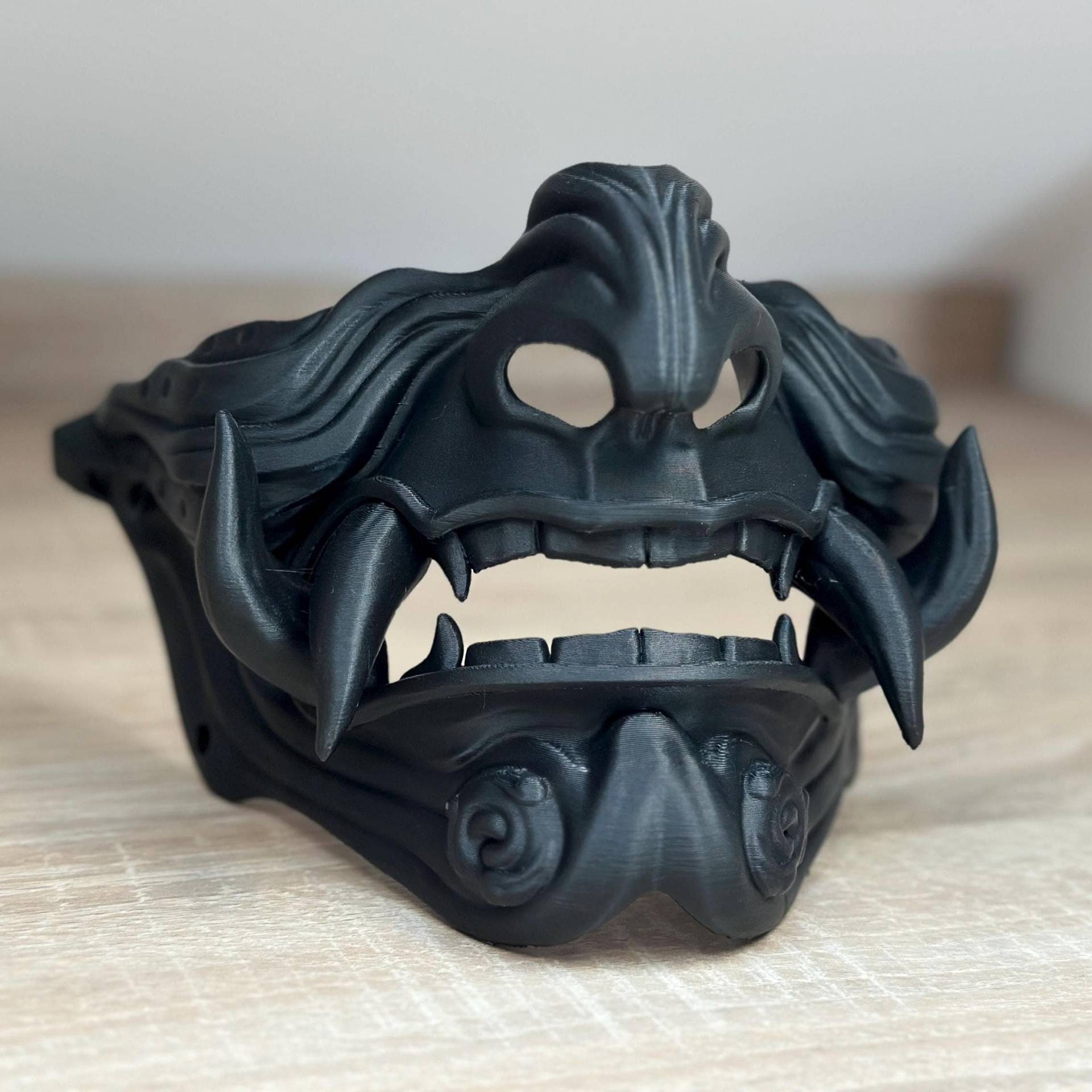 Oni Maske | 3D-Gedruckte Samurai Für Cosplay, Halloween & Kostüme Perfekt Verkleidung, Larp Oder Sammlungen Oni Maske | 3D-Gedruckte Samurai Für Cosplay, Halloween & Kostüme Perfekt Verkleidung, Larp Oder Sammlungen von AS3DPrintService