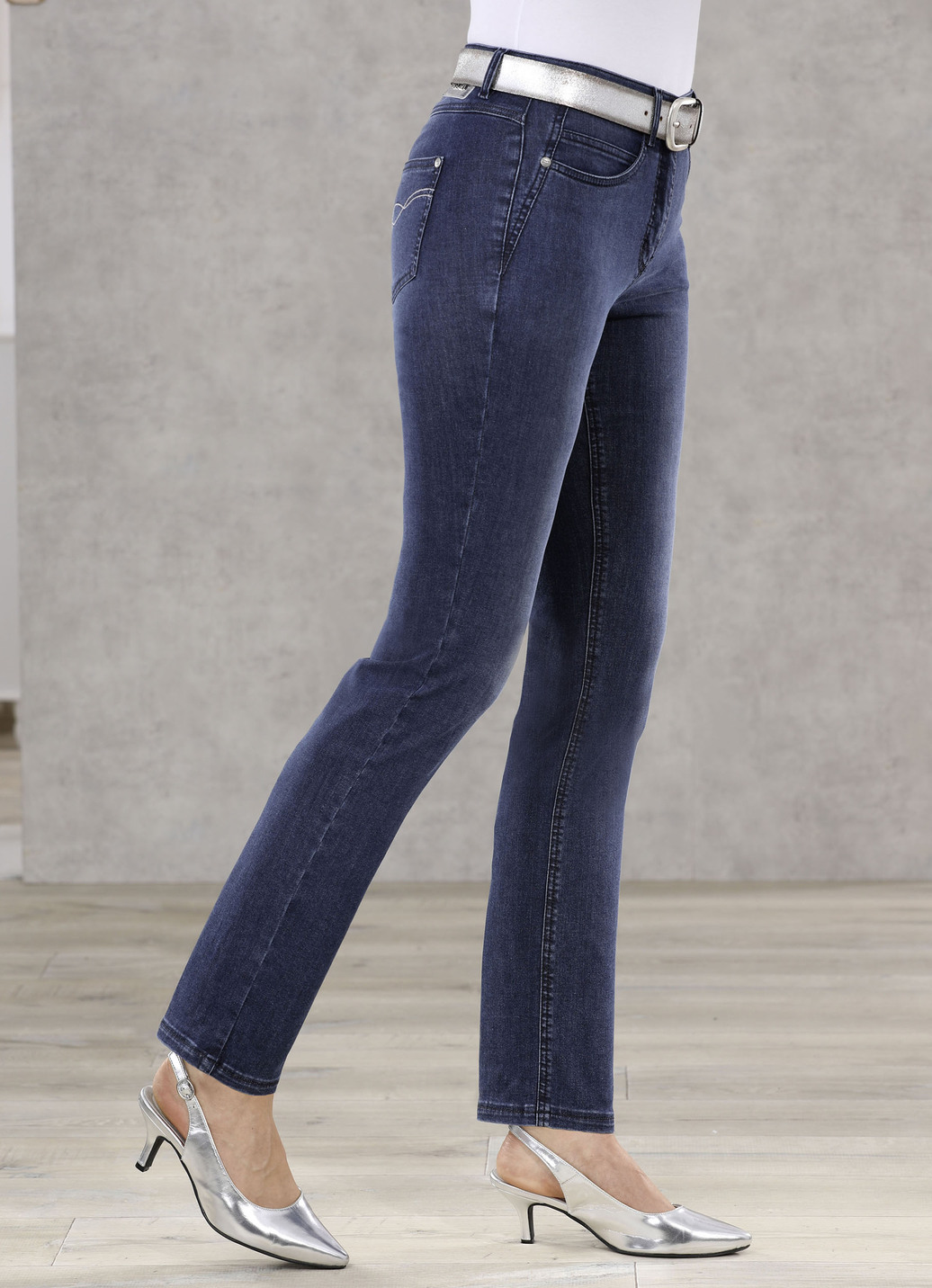 Bauchweg-Jeans in 5-Pocket-Form, Dunkelblau, Größe 23 von ASCARI