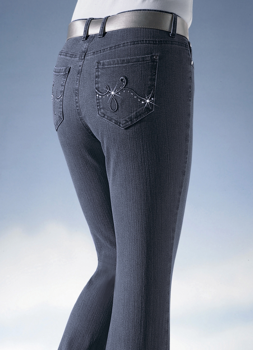 Jeans verziert mit funkelnden Strasssteinen, Dunkelblau, Größe 25 von ASCARI