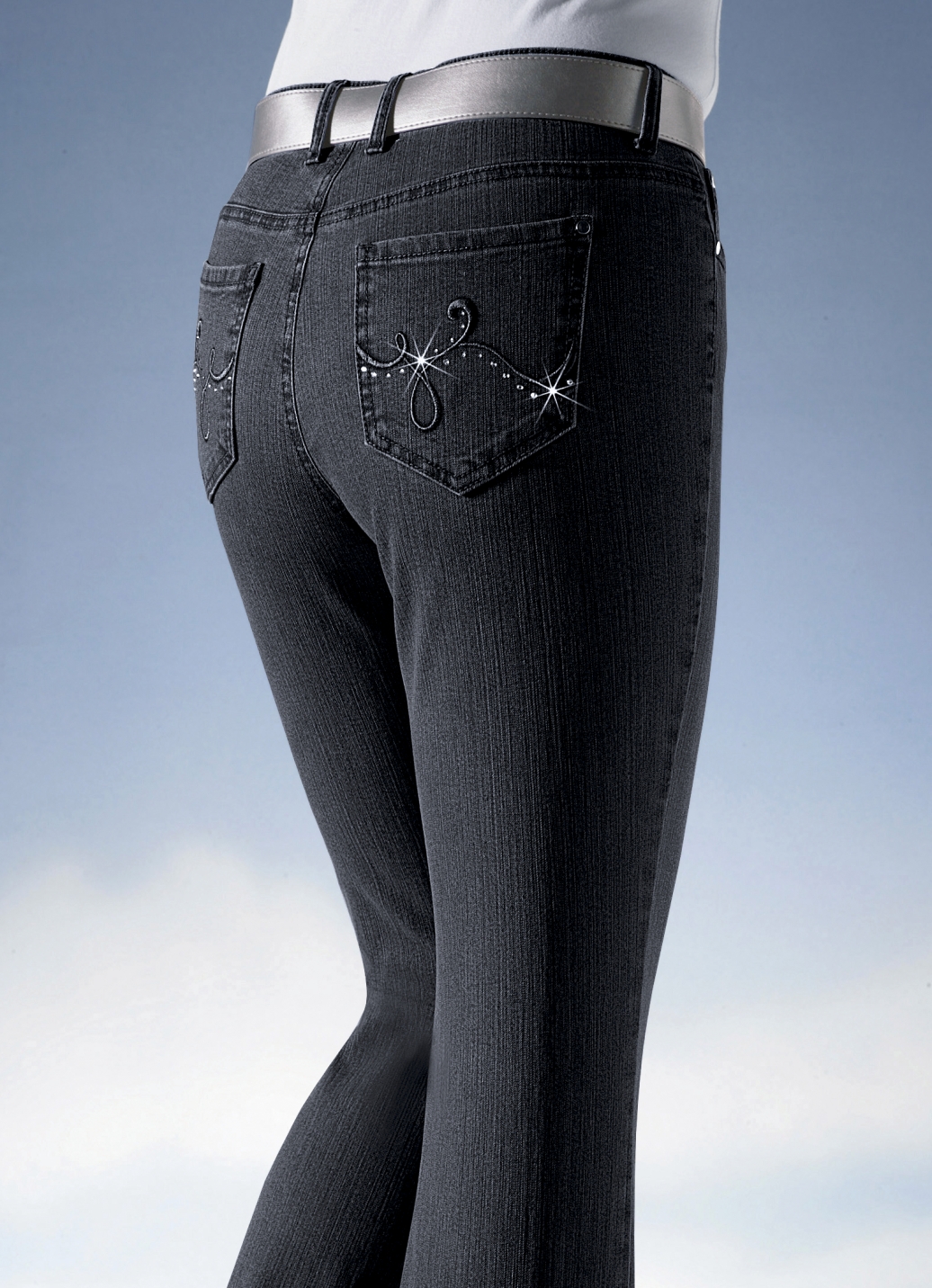 Jeans verziert mit funkelnden Strasssteinen, Schwarz, Größe 20 von ASCARI