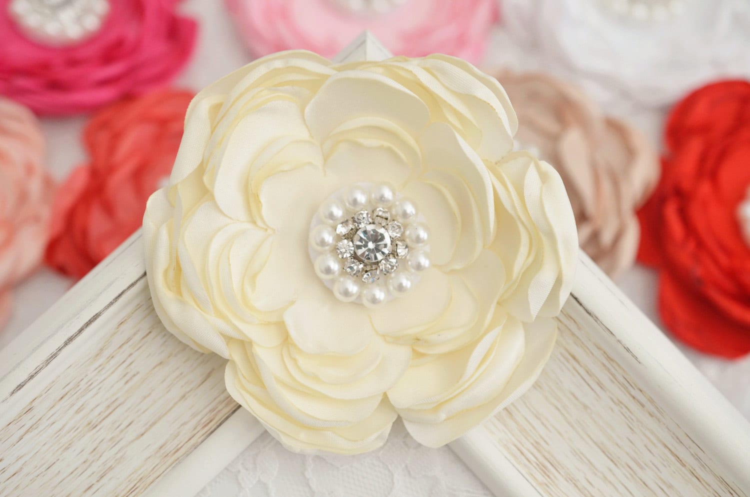 Neu 2Pcs Handgemachte Seide BlumenElfenbein | Fb1071 Neu 2Pcs Handgemachte Seide BlumenElfenbein | Fb1071 von ASECUSA