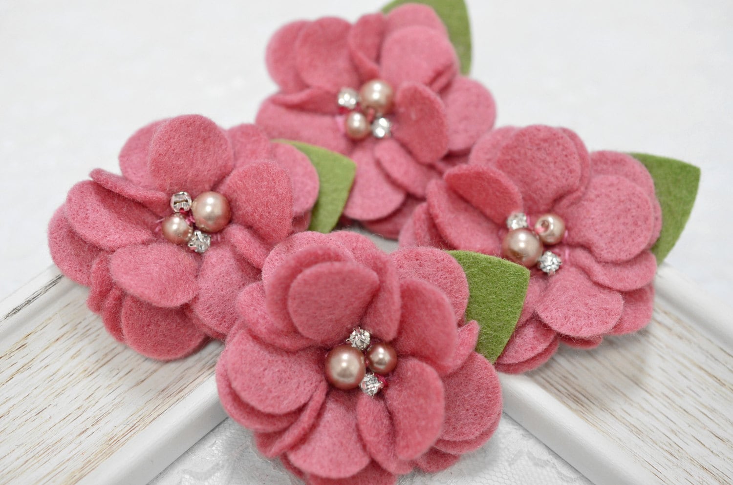 Neu 4 Stück Handgemachte Filzblumen in Rosa | Ft1031 Neu 4 Stück Handgemachte Filzblumen in Rosa | Ft1031 von ASECUSA