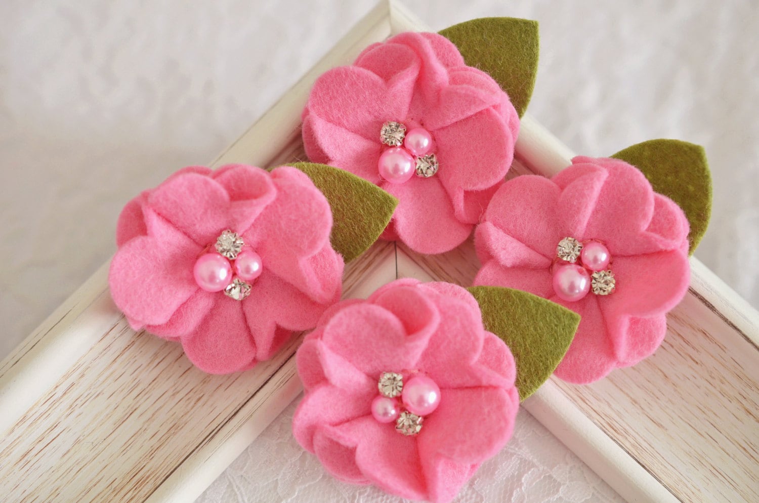 Neu 4Pcs Handgemachte Weiche Filz BlumenNelken | Ft1031 Neu 4Pcs Handgemachte Weiche Filz BlumenNelken | Ft1031 von ASECUSA