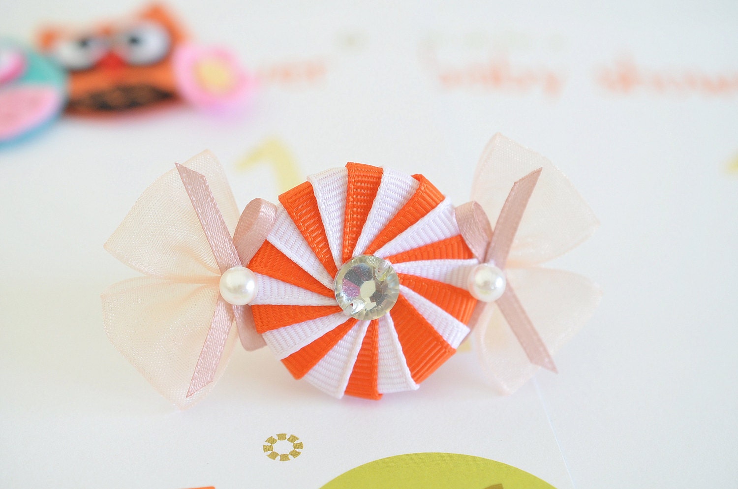Neu Satz Von 2Pcs Handgemachte Grosgrain-Candy-Bögen - Orange/Weiß | Gr1173 Neu Satz Von 2Pcs Handgemachte Grosgrain-Candy-Bögen - Orange/Weiß | Gr1173 von ASECUSA