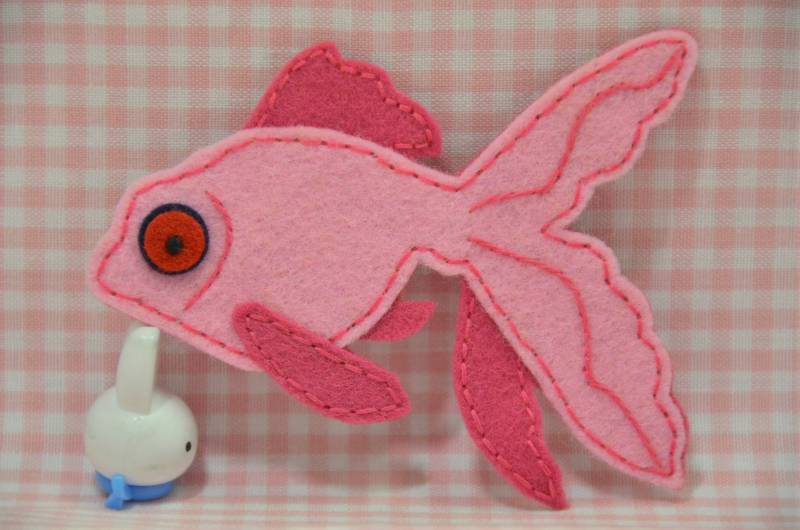 Satz Von 2Pcs Handgemachte Filz GoldfishBaby Rosa | Ft342 von ASECUSA