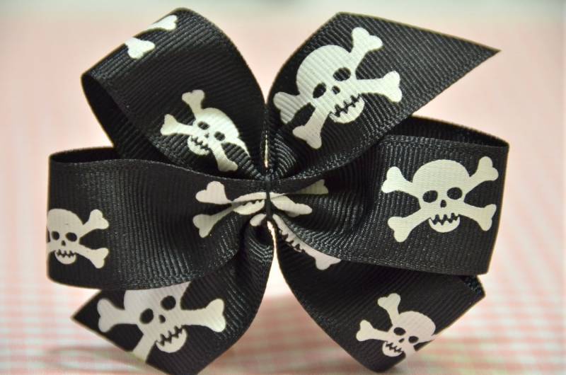 Satz Von 4Pcs Handgemachte Grosgrain SchleifeSchädel | Gr1008 von ASECUSA