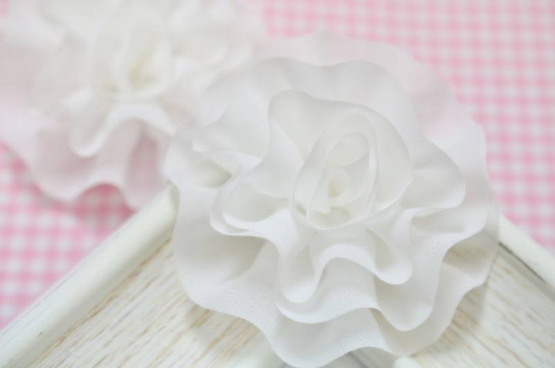 Set Mit 6 Stück Handgefertigten Chiffon BlumenWeiß | Fb1015 Set Mit 6 Stück Handgefertigten Chiffon BlumenWeiß | Fb1015 von ASECUSA