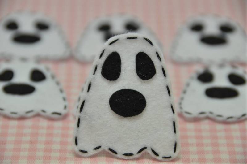 Set Von 6 Stück Handgemachte Filz Halloween Ghost | Ft854 Set Von 6 Stück Handgemachte Filz Halloween Ghost | Ft854 von ASECUSA