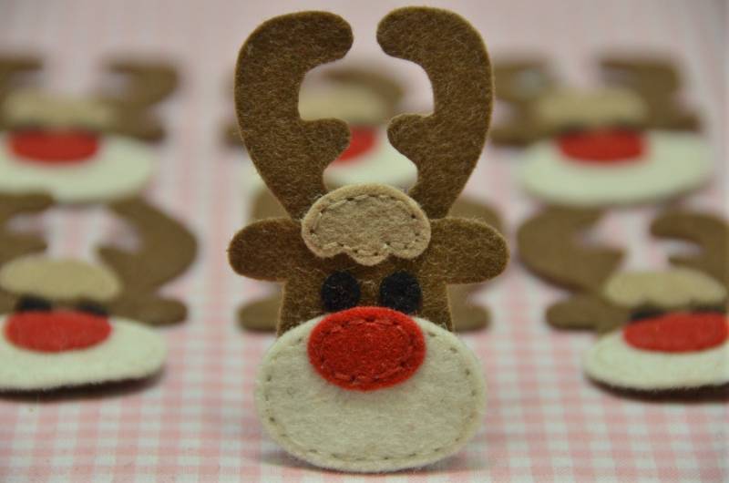 Set Von 6 Stück Handgemachten Filz Rentiere - Schokobraun | Ft857 Set Von 6 Stück Handgemachten Filz Rentiere - Schokobraun | Ft857 von ASECUSA