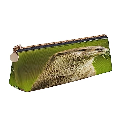 Leder Dreieck Federmäppchen Spa Dorf of Floral Wasser Bad Salz Kerzen Schreibwaren Bleistift Tasche Make-up Tasche Tragbare Büro Schreibwaren Tasche für Teens Mädchen Erwachsene, Krallen-Otter, Leather Pencil Case, Kosmetikkoffer von ASEELO