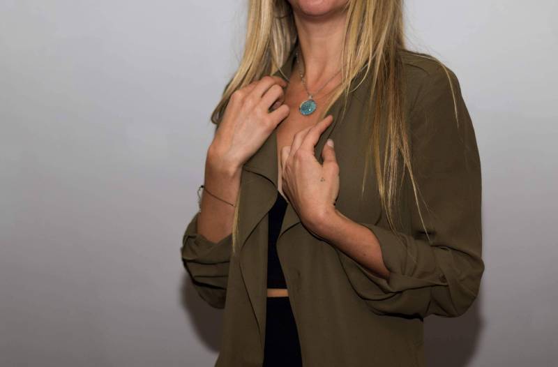 Glas-Blumen-Anhänger von ASHAglassStudio