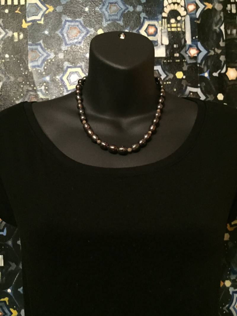 Dunkle Lila Perle Strang von ASHDesignStudio